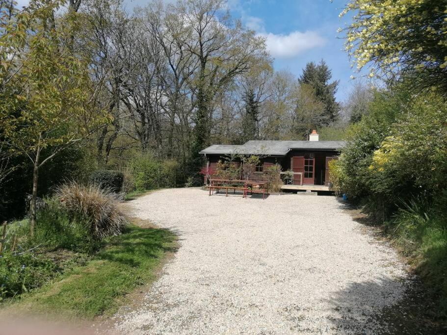 Chalet En Pleine Nature Au Bord D'Un Etang Lanvallay Εξωτερικό φωτογραφία