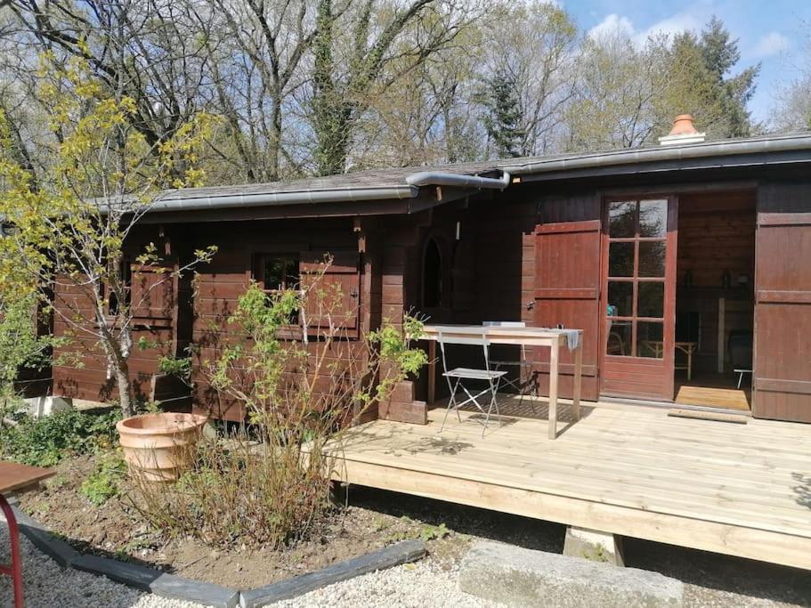 Chalet En Pleine Nature Au Bord D'Un Etang Lanvallay Εξωτερικό φωτογραφία